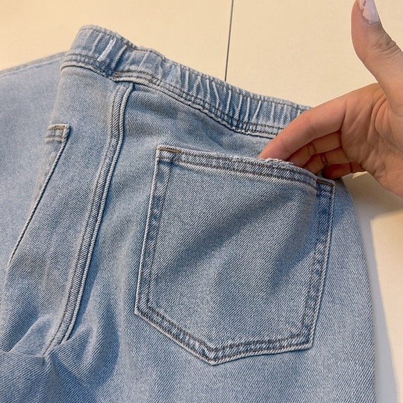 🆕 ABERCROMBIE KIDS relaxed pull on taper jeans size 11/12 Short - Picture 7 of 7